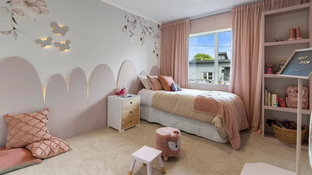 bedroom Luxurious Jewel Tone Elegance