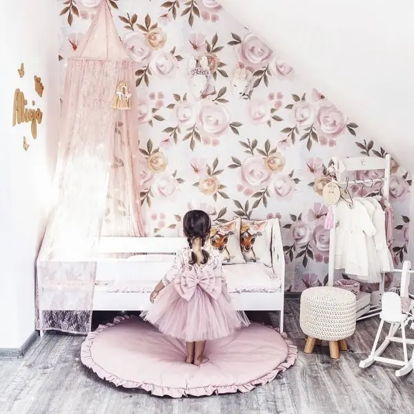 How to Choose the Perfect Cute Wallpapers for Every Room image